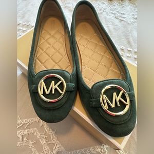 Michael Kors flat suede shoes